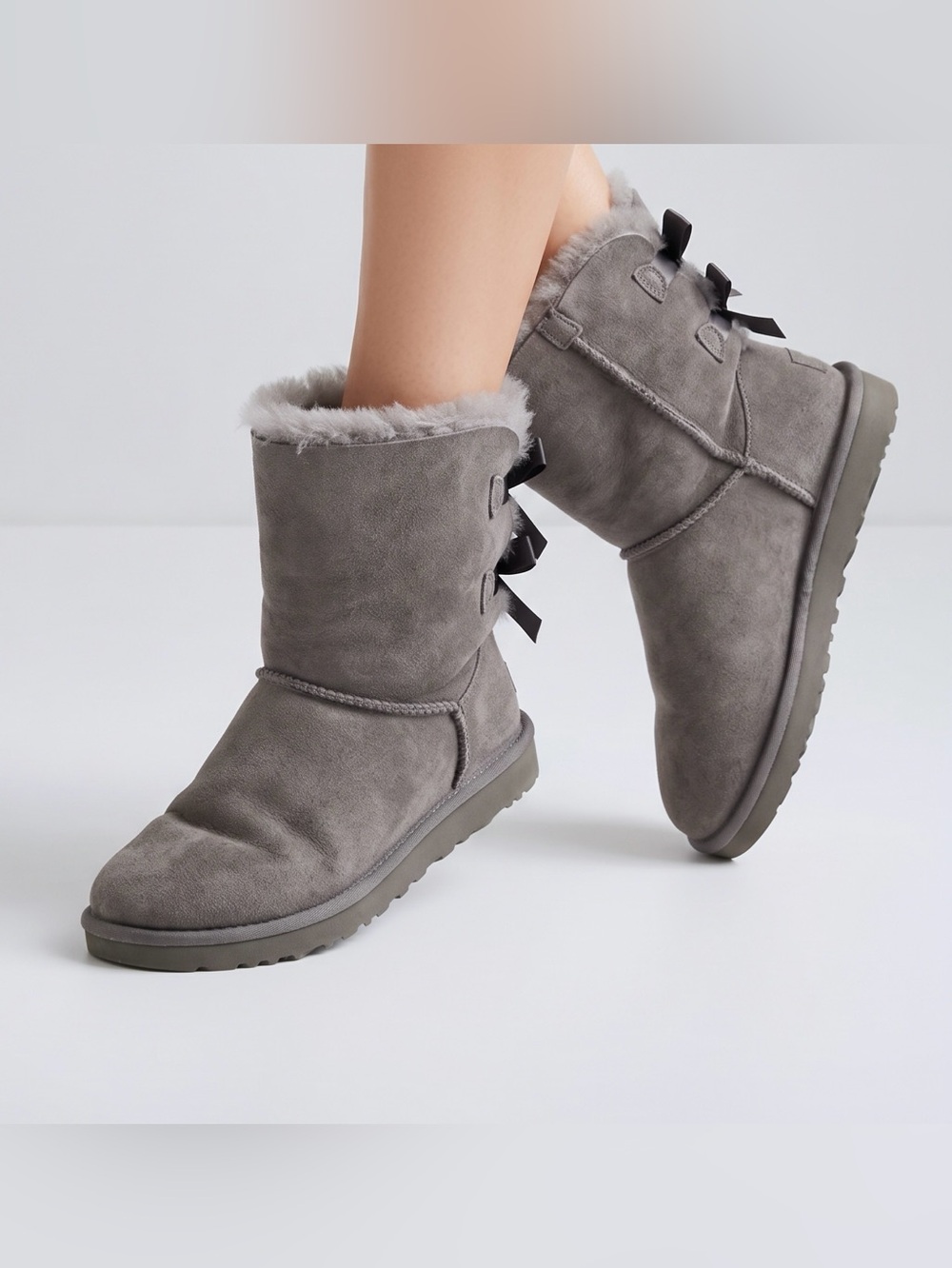 UGG Bailey Bow II Boots
Suede Grey